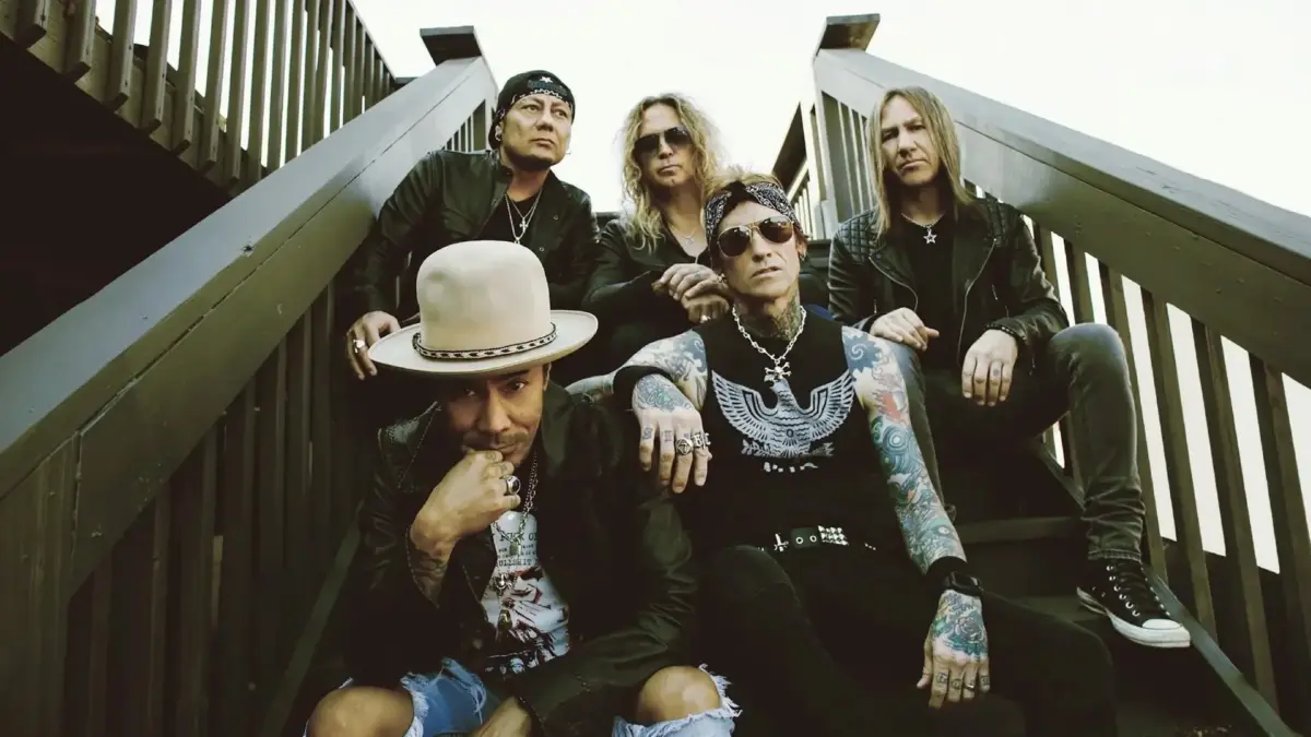 Buckcherry Unharmed After Their Tour Bus Was Involved In A Fatal Multi-Vehicle Crash - Theprp.com