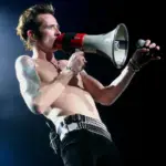 Scott Weiland's Posthumous Live Album "Scott Weiland: Live" Headed For October Wide Release