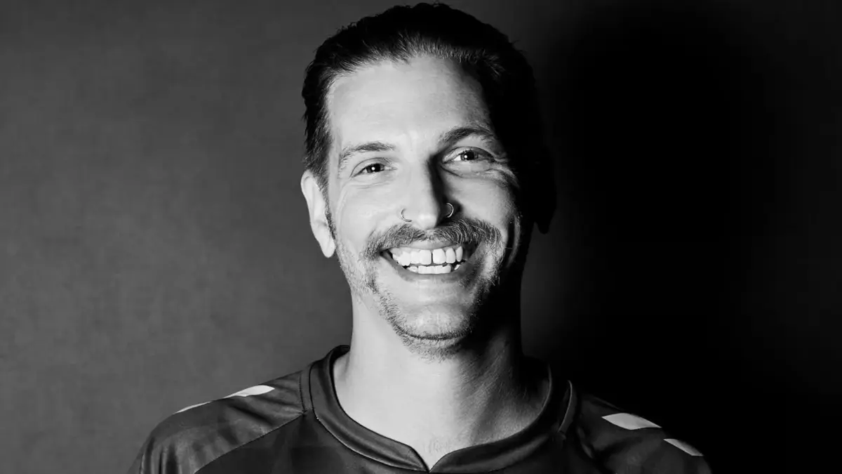 Former CDC Vocalist Gordon Kaelin McIntyre Passes Away