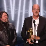 Watch: Nirvana's Surviving Members Unite At MTV's 'VMAS' To Accept 'Video Vanguard Award'