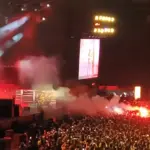 Iron Maiden's Bruce Dickinson Performed "The Trooper" From Backstage In Ecuador Due To Smoke From Flares In The Audience