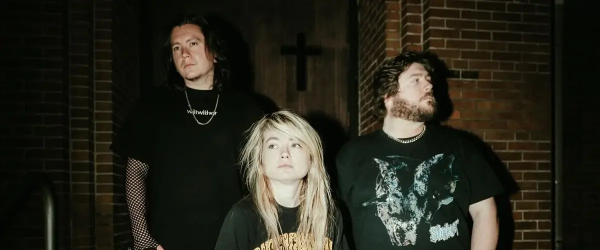 Guitarist Mike Joseph Clampitt Quits VCTMS Due To Alleged Abusive Behavior From Drummer Meredith Henderson